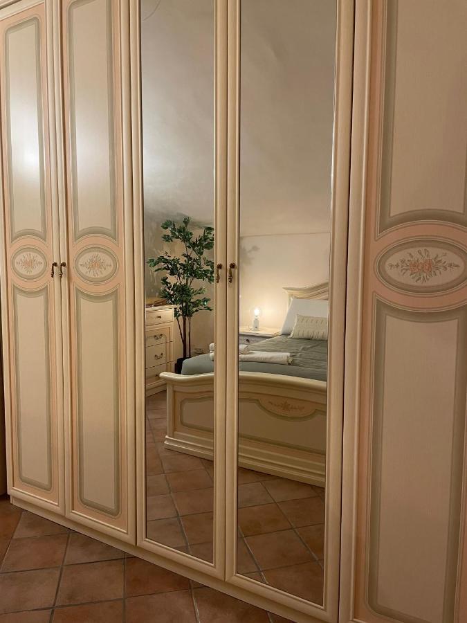 Appartamento Castelli Romani - Con Vista Su Roma Monte Porzio Catone Bagian luar foto